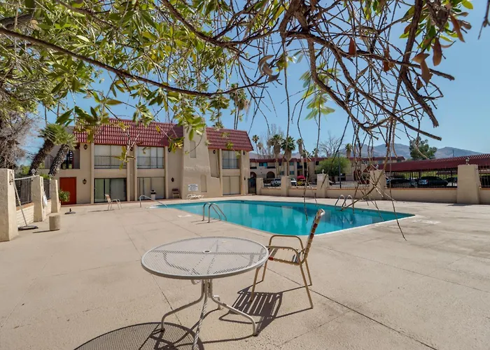 Walkable & Renovated Gem! Only 8 Mi To Dtwn *