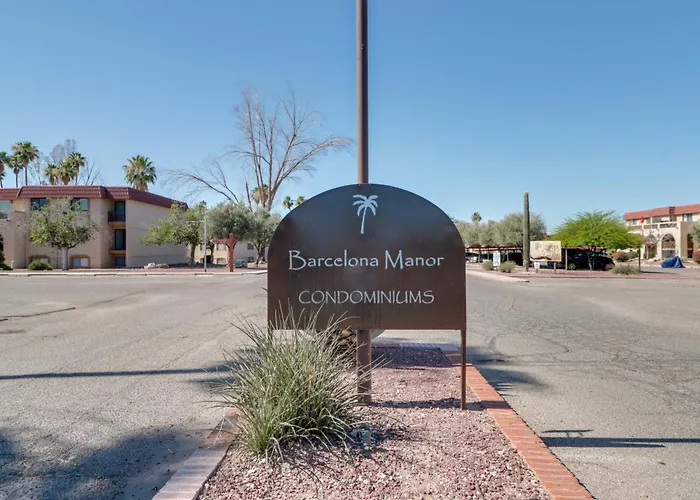 Walkable & Renovated Gem! Only 8 Mi To Dtwn